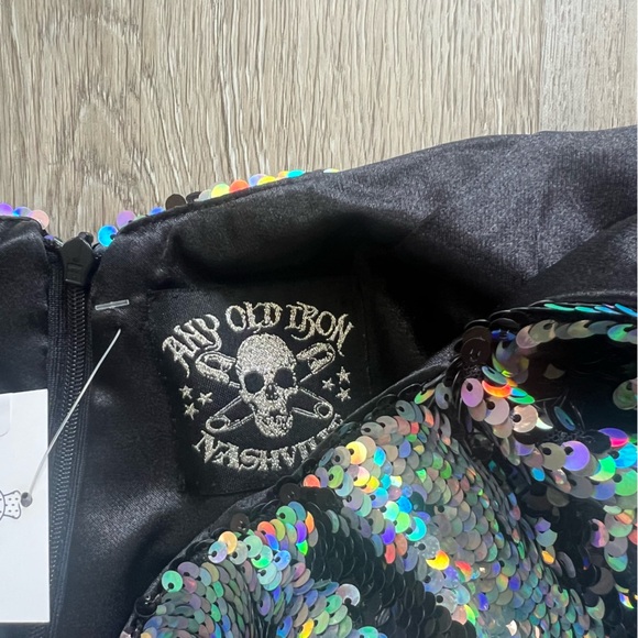 Any Old Iron iridescent sequin lightning bolt gown - Picture 5 of 16